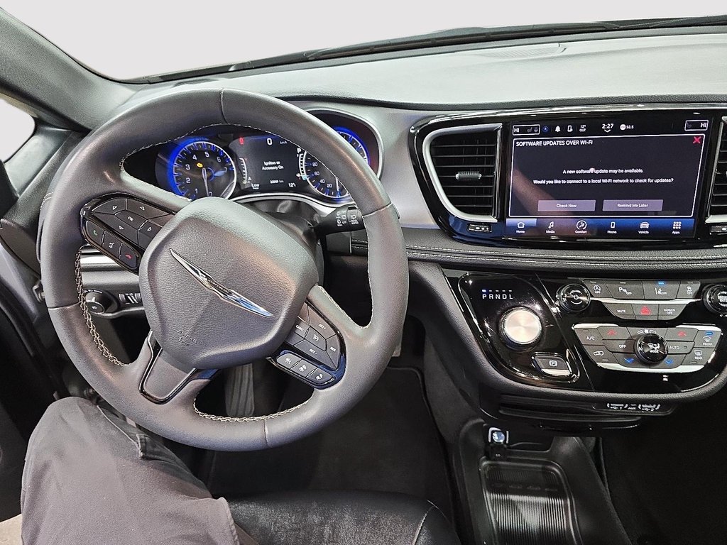 Chrysler Pacifica Touring-L Apparence S 2024 à Sherbrooke, Québec - 14 - w1024h768px