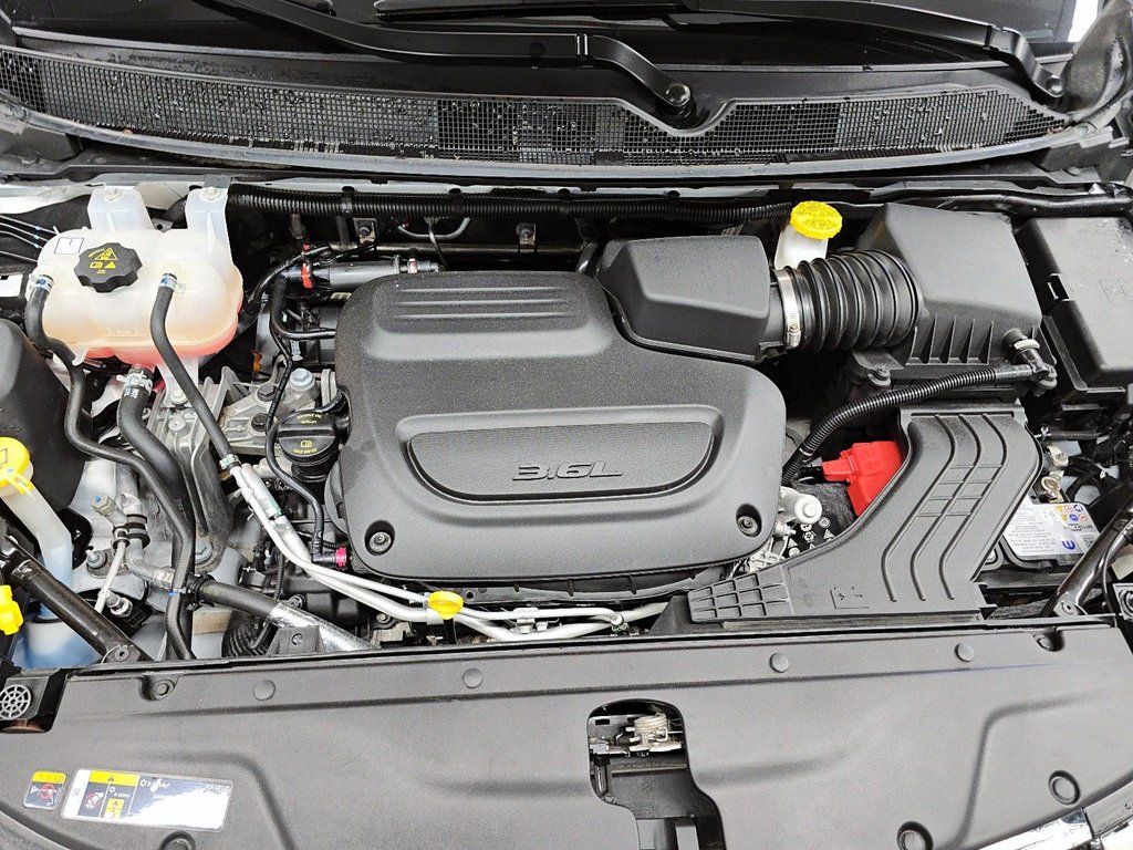 2025 Chrysler Pacifica LIMITED // 3.6L // 9 VITESSES in Sherbrooke, Quebec - 8 - w1024h768px
