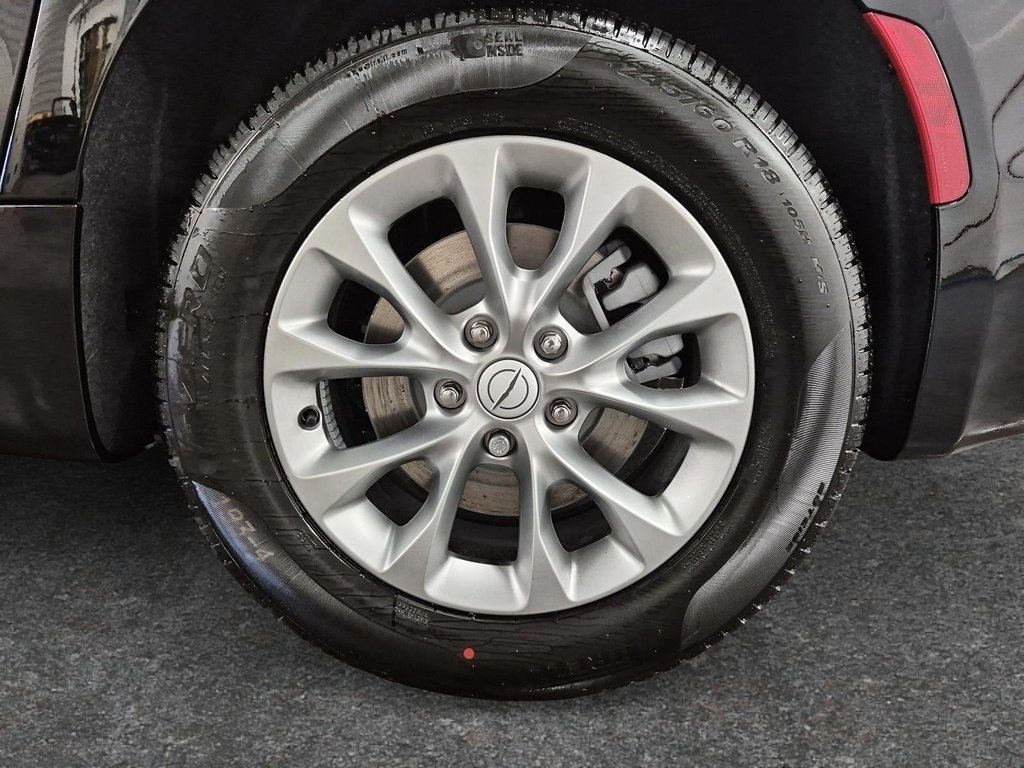 Chrysler PACIFICA SELECT AWD 2026 à Sherbrooke, Québec - 7 - w1024h768px