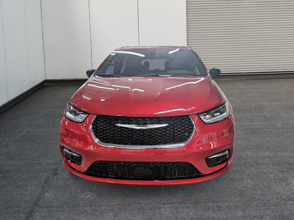 Chrysler Pacifica SELECT AWD 2026 à St-Jean-Sur-Richelieu, Québec - 2 - w1024h768px