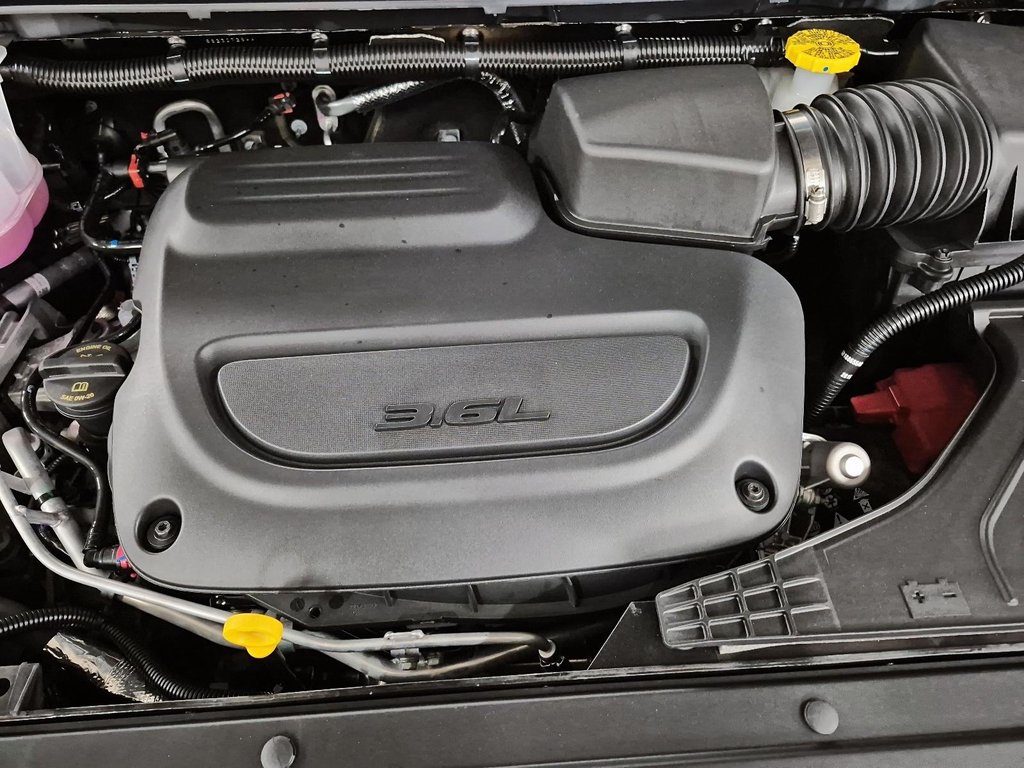 Chrysler Pacifica SELECT AWD 2026 à St-Jean-Sur-Richelieu, Québec - 8 - w1024h768px