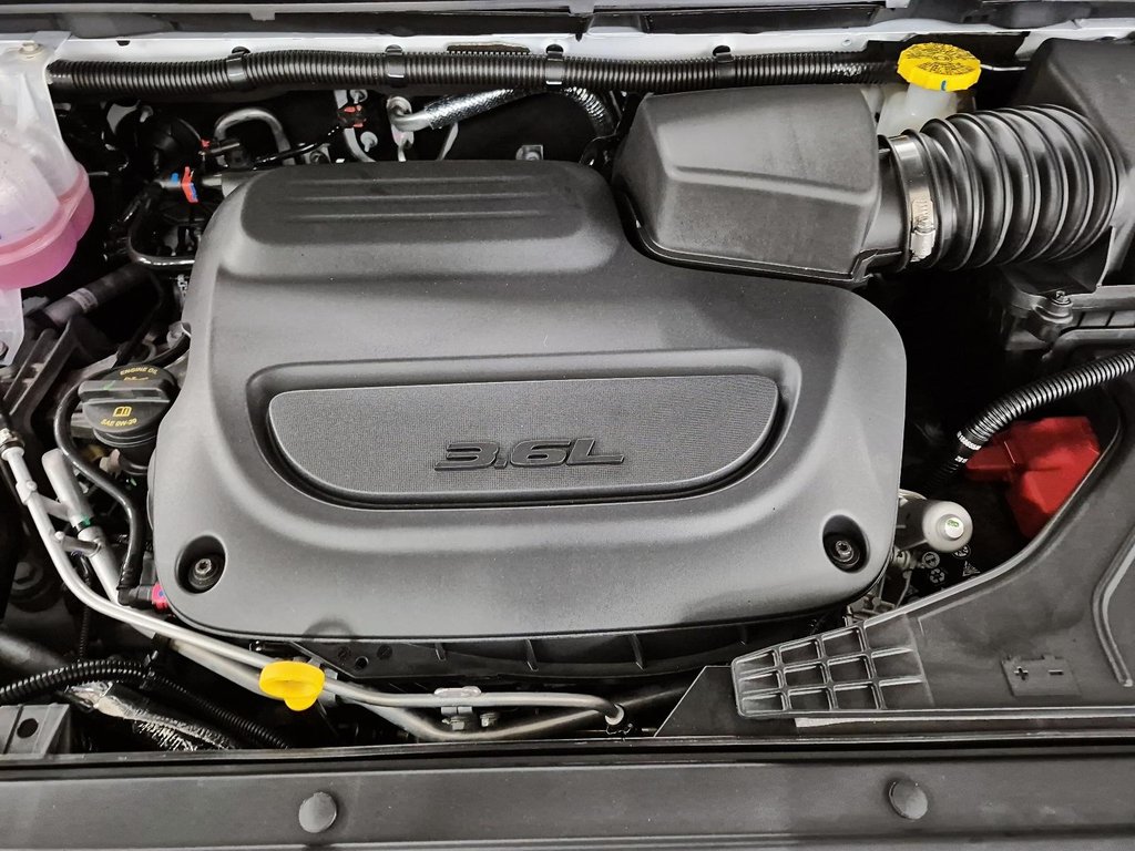 2026 Chrysler Pacifica SELECT AWD in St-Jean-Sur-Richelieu, Quebec - 8 - w1024h768px