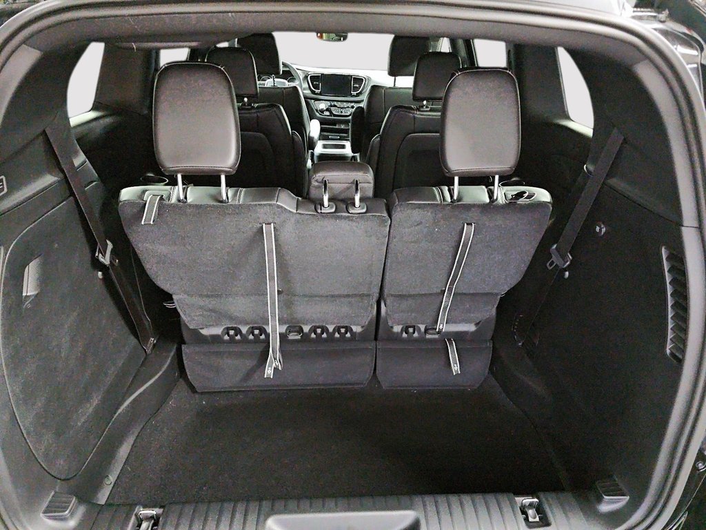 2026 Chrysler Pacifica SELECT AWD in Sherbrooke, Quebec - 6 - w1024h768px