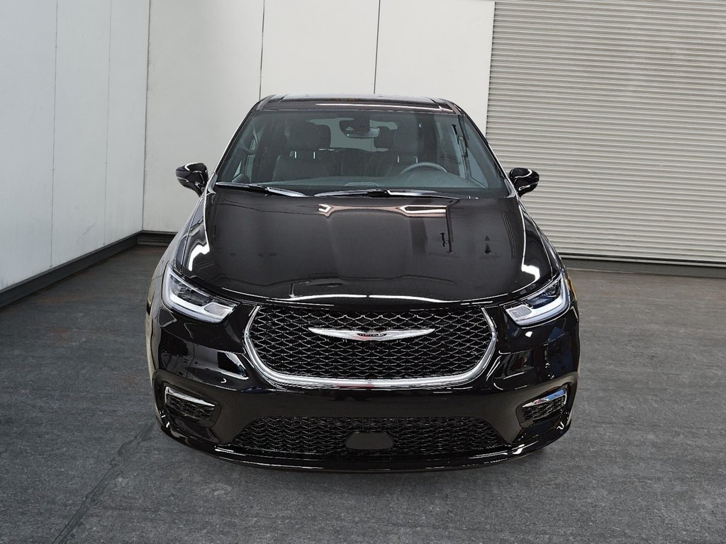 2026 Chrysler Pacifica SELECT AWD in Sherbrooke, Quebec - 2 - w1024h768px
