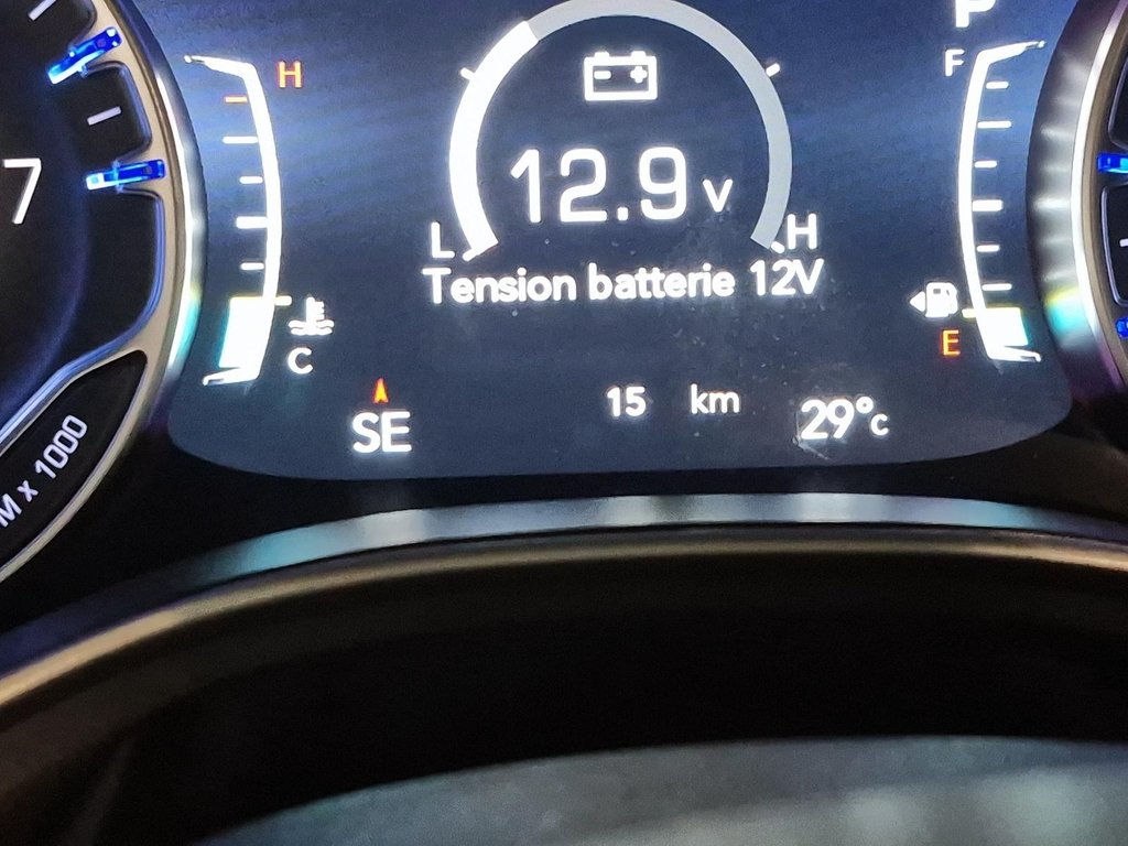 2027 Chrysler Pacifica SELECT AWD in Sherbrooke, Quebec - 13 - w1024h768px