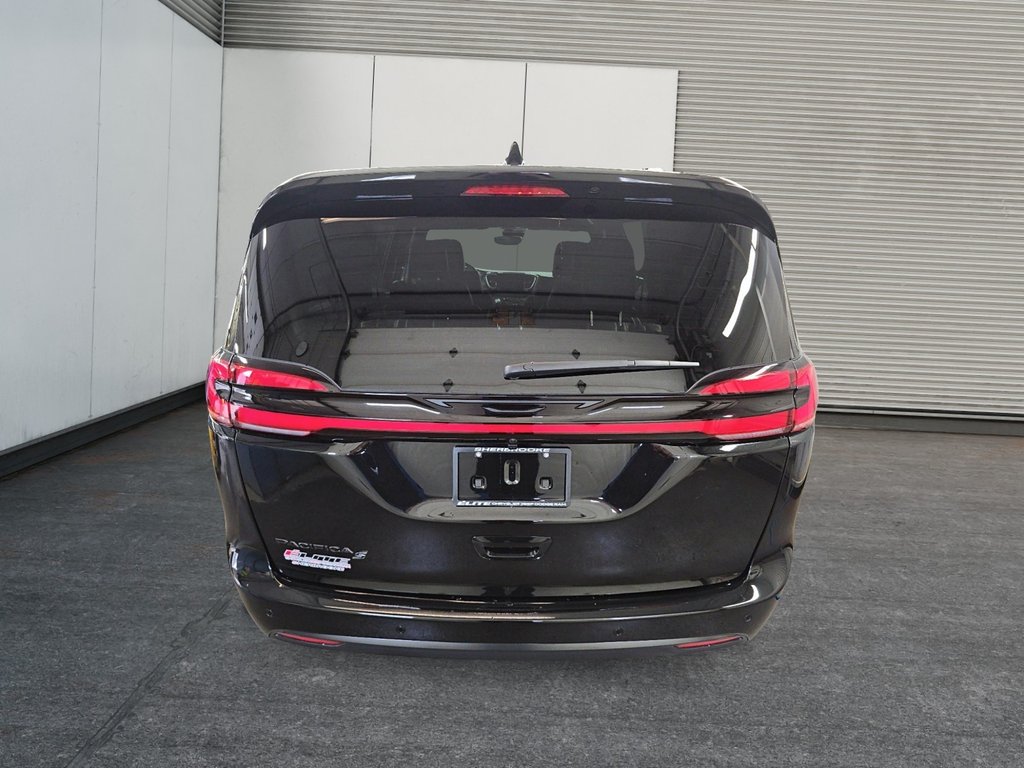 Chrysler Pacifica SELECT 2027 à St-Jean-Sur-Richelieu, Québec - 3 - w1024h768px