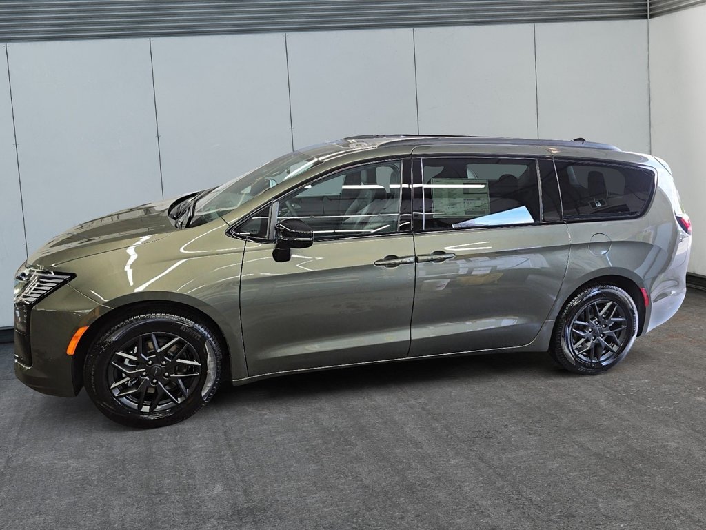 Chrysler Pacifica SELECT 2027 à St-Jean-Sur-Richelieu, Québec - 5 - w1024h768px