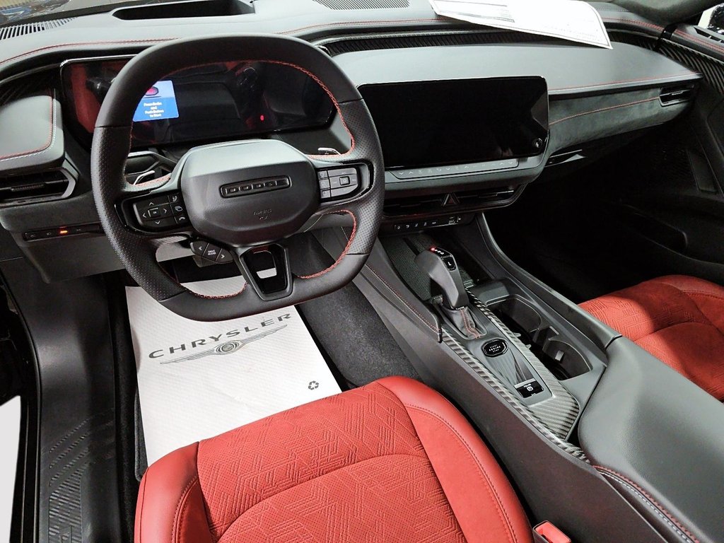 2026 Dodge Charger 2-Doors SCAT PACK PLUS in St-Jean-Sur-Richelieu, Quebec - 10 - w1024h768px