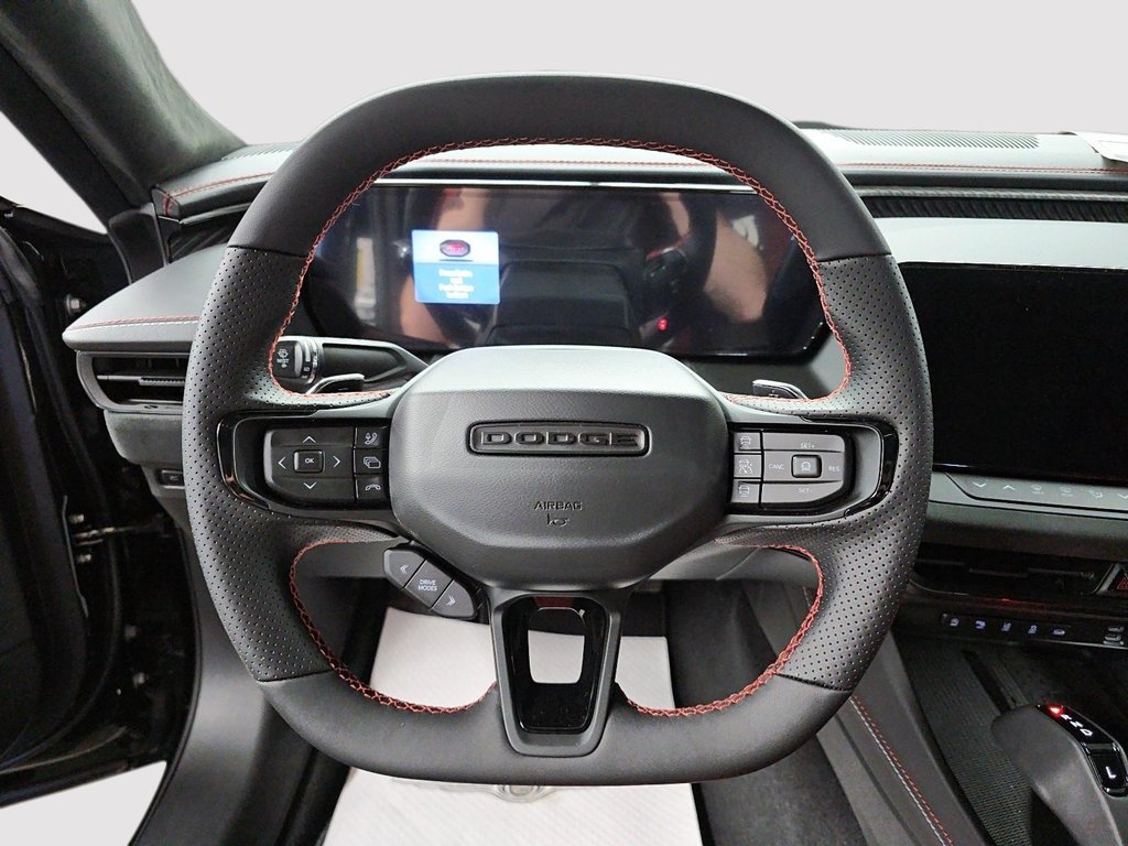2026 Dodge Charger 2-Doors SCAT PACK PLUS in St-Jean-Sur-Richelieu, Quebec - 12 - w1024h768px