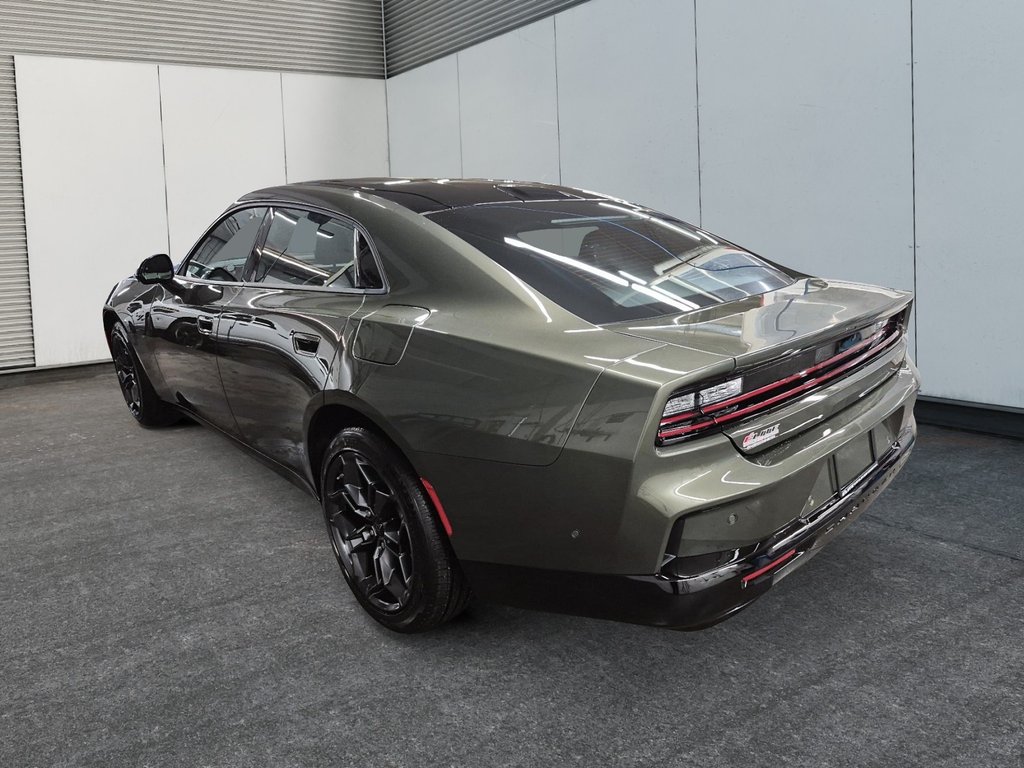 2026 Dodge Charger 4-Doors R/T in St-Jean-Sur-Richelieu, Quebec - 4 - w1024h768px