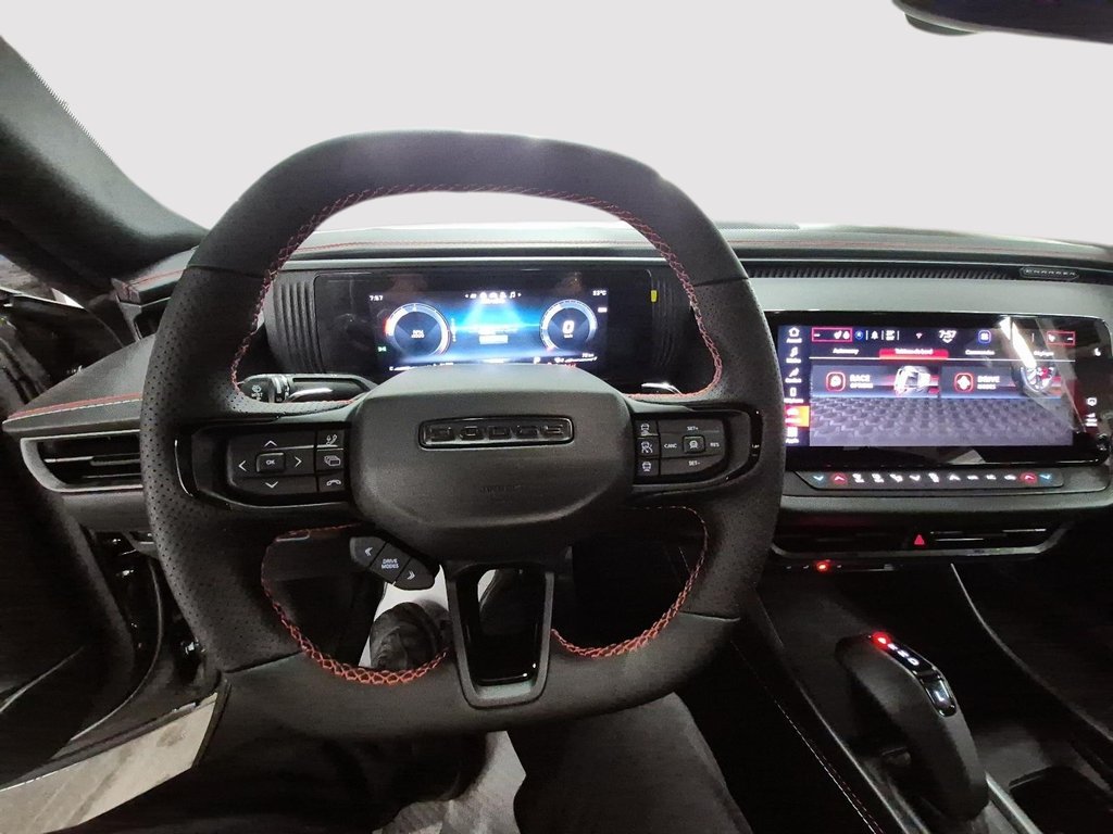 2026 Dodge Charger 4-Doors R/T in St-Jean-Sur-Richelieu, Quebec - 10 - w1024h768px