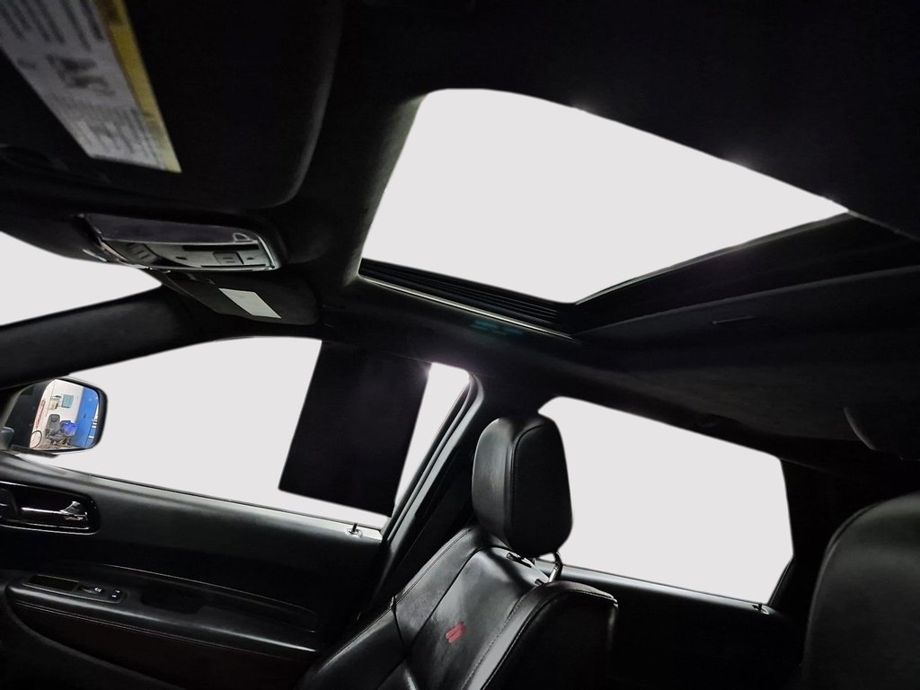 2022 Dodge Durango R/T PLUS // ENSEMBLE REMORQUAGE in Sherbrooke, Quebec - 17 - w1024h768px