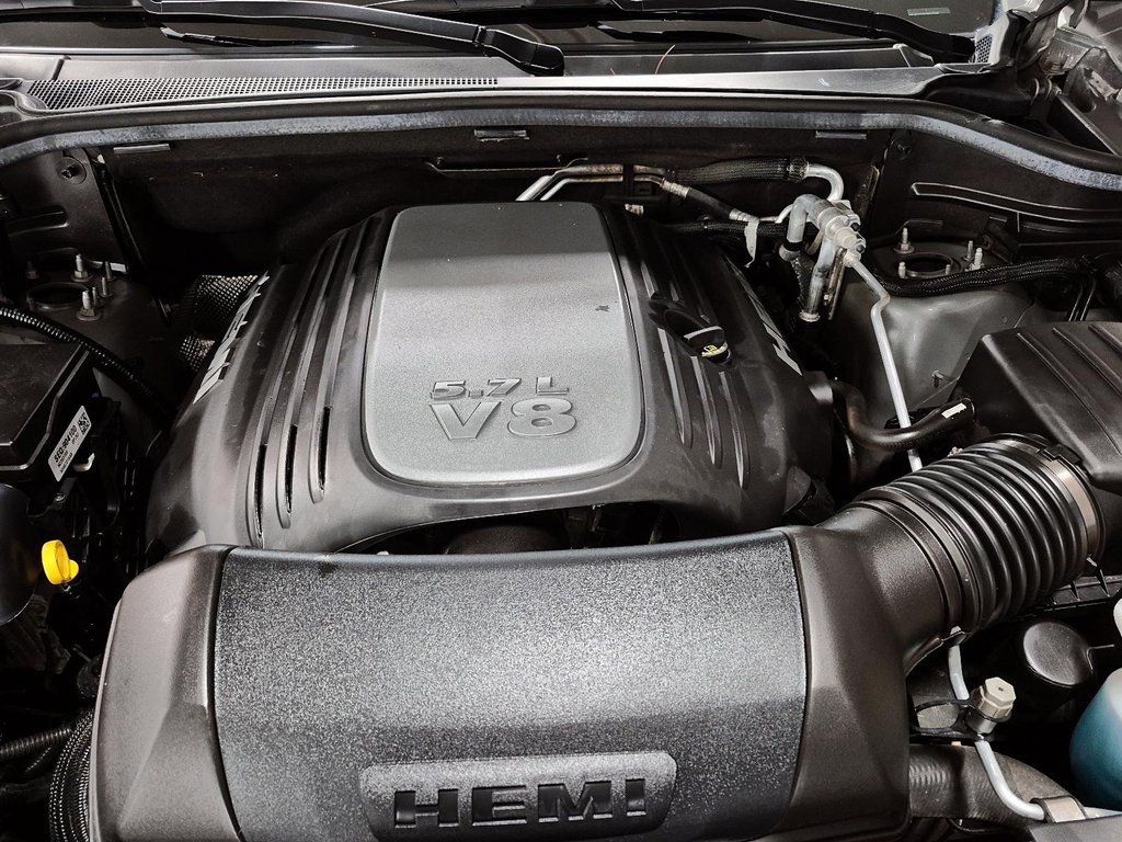2022 Dodge Durango R/T PLUS // ENSEMBLE REMORQUAGE in Sherbrooke, Quebec - 8 - w1024h768px