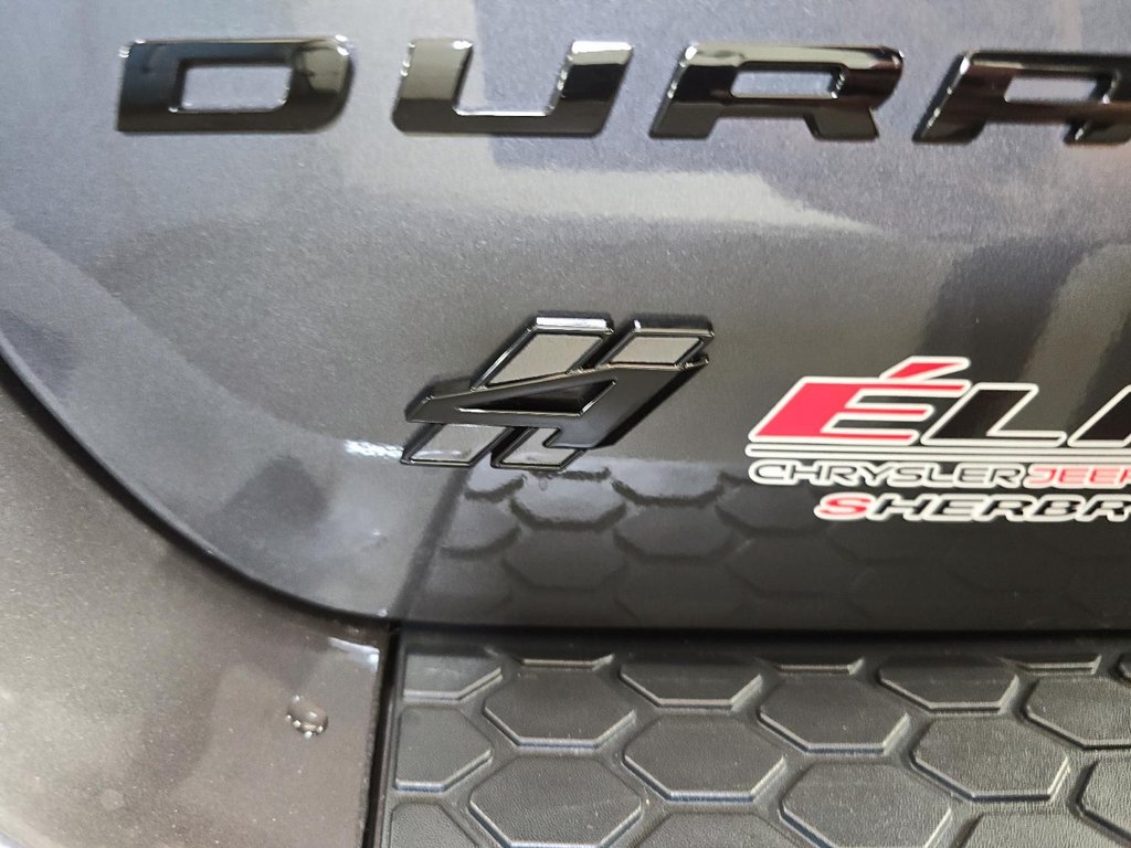 Dodge Durango R/T AWD // BLACKTOP 2024 à Sherbrooke, Québec - 16 - w1024h768px