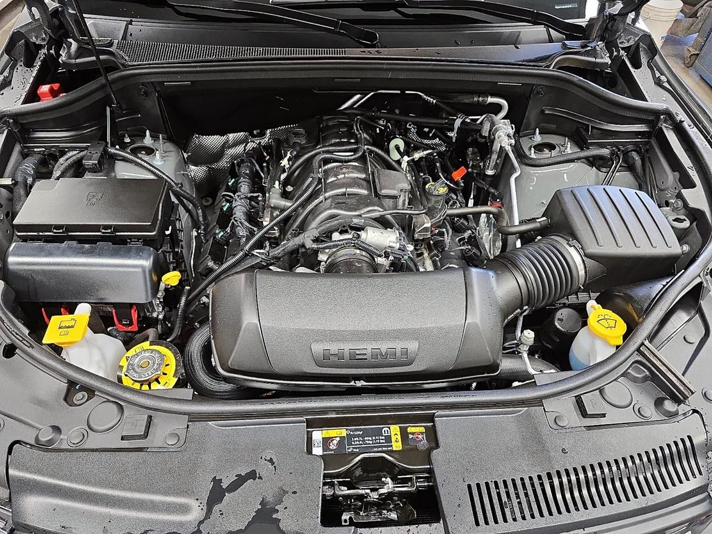 Dodge Durango R/T PLUS // BLACK TOP 2025 à Sherbrooke, Québec - 8 - w1024h768px