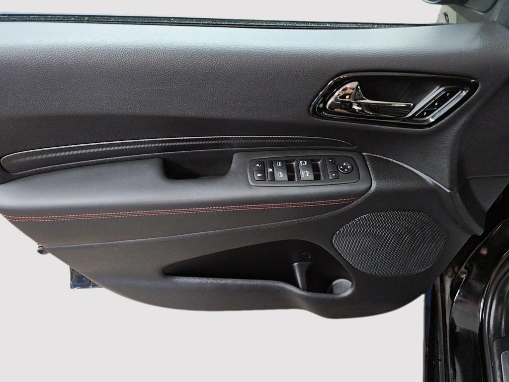 2025 Dodge Durango R/T // 6 PASSAGERS // GROUPE REMORQUAGE in Sherbrooke, Quebec - 11 - w1024h768px