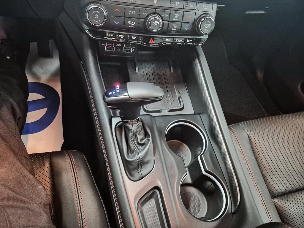 2026 Dodge DURANGO PLUS in Sherbrooke, Quebec - 14 - w1024h768px