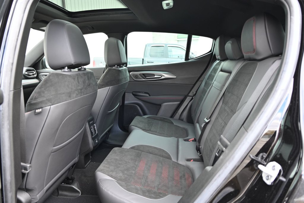 2024 Dodge Hornet PHEV R/T PLUS in Sherbrooke, Quebec - 13 - w1024h768px