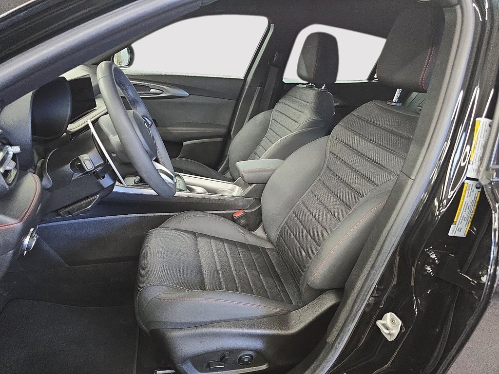 Dodge HORNET R/T PHEV AWD // BLACK TOP // PLAN OR 413 2024 à Sherbrooke, Québec - 9 - w1024h768px