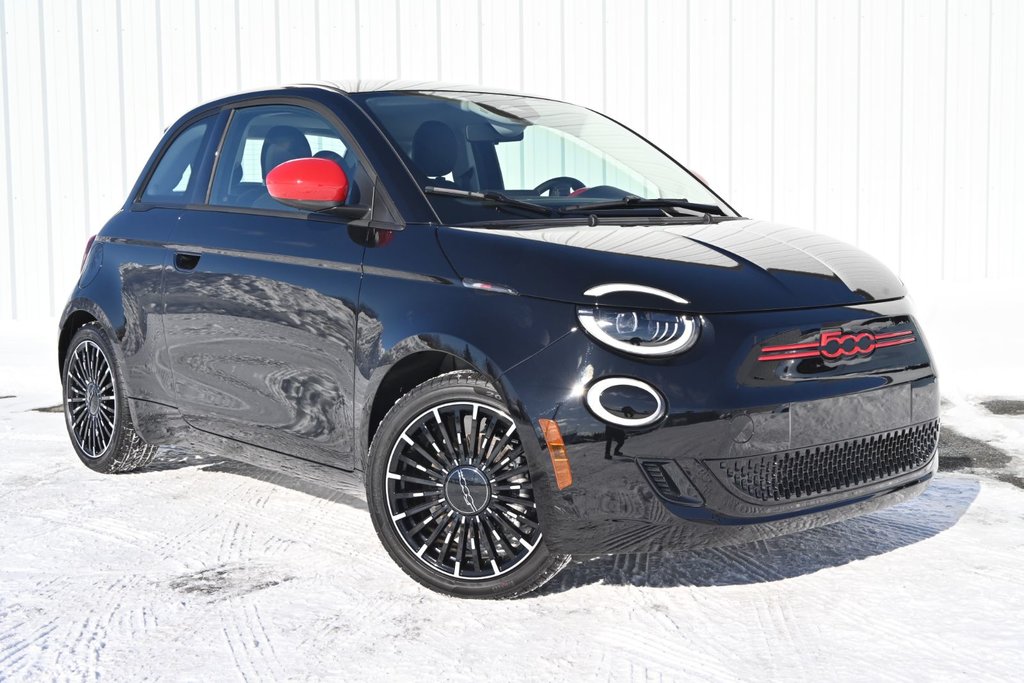 2024 Fiat 500e RED in St-Jean-Sur-Richelieu, Quebec - 3 - w1024h768px