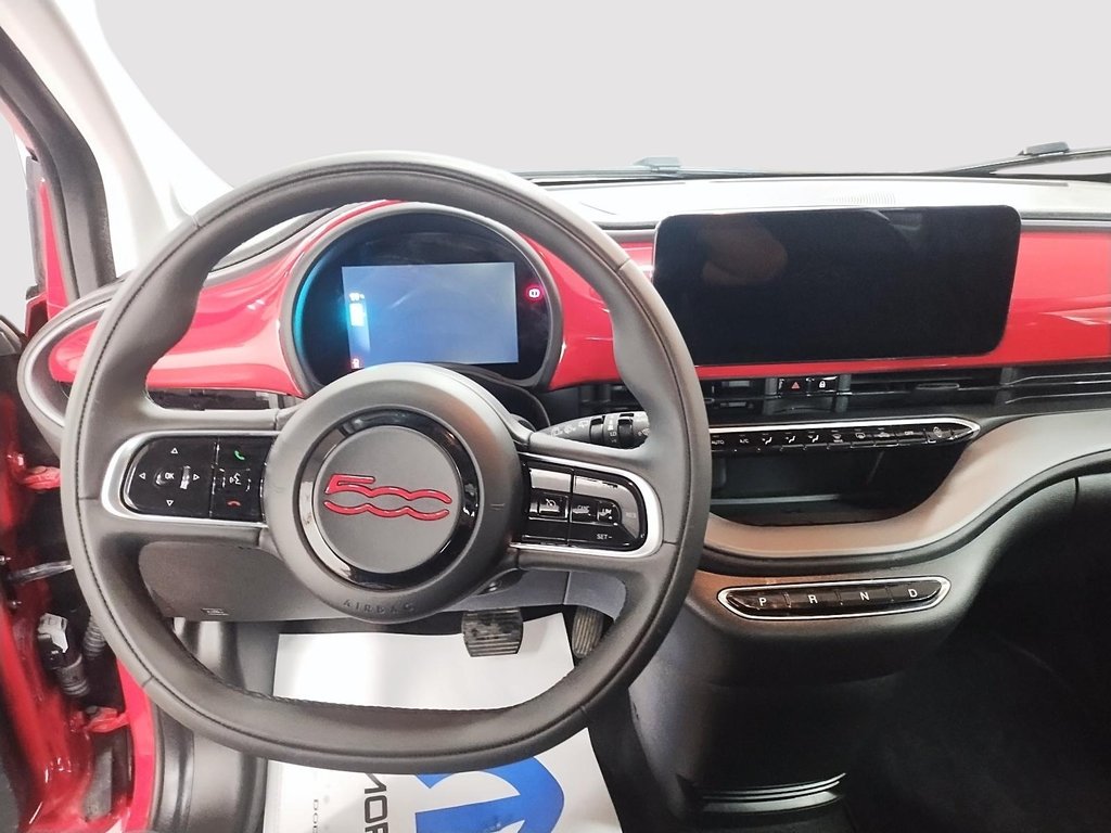 Fiat 500e (RED) EDITION // 100% ELECTRIQUE 2024 à Sherbrooke, Québec - 10 - w1024h768px