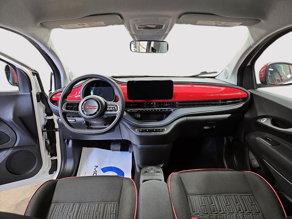 Fiat 500e (RED) EDITION // 100% ELECTRIQUE 2024 à Sherbrooke, Québec - 10 - w1024h768px