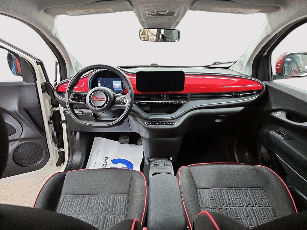 Fiat 500e (RED) EDITION // 100% ELECTRIQUE 2024 à Sherbrooke, Québec - 10 - w1024h768px