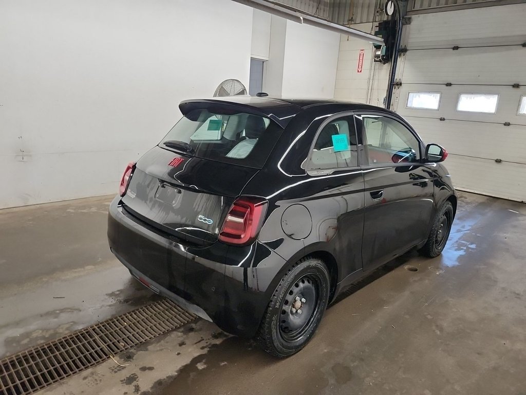 2024 Fiat 500e (RED) EDITION // 100% ELECTRIQUE in St-Jean-Sur-Richelieu, Quebec - 3 - w1024h768px