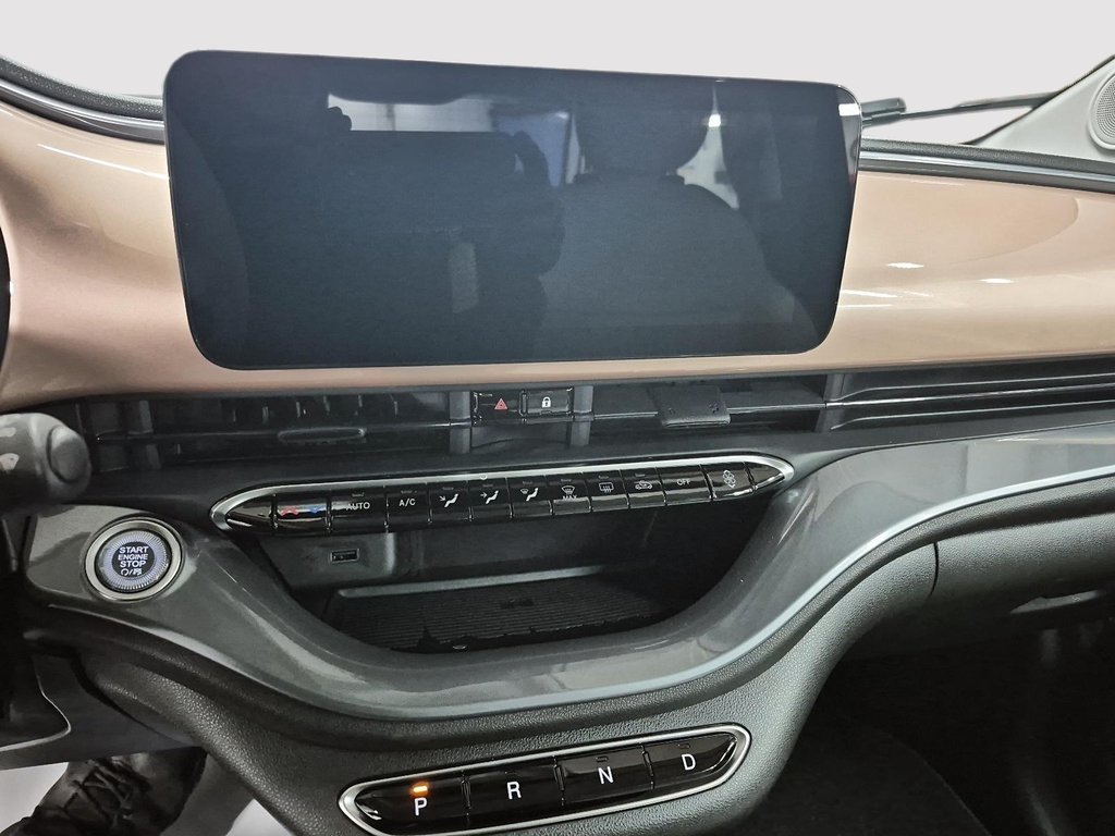 2025 Fiat 500e LA PRIMA in Sherbrooke, Quebec - 16 - w1024h768px