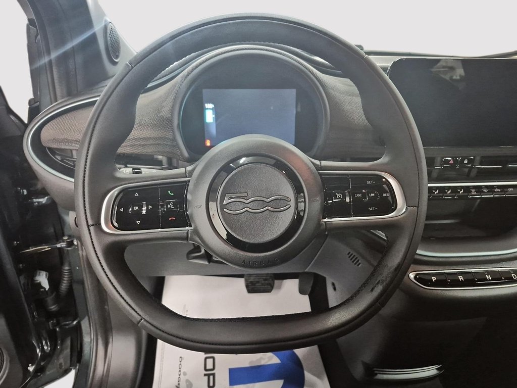 Fiat 500e GIORGIO ARMANI 2025 à Sherbrooke, Québec - 12 - w1024h768px