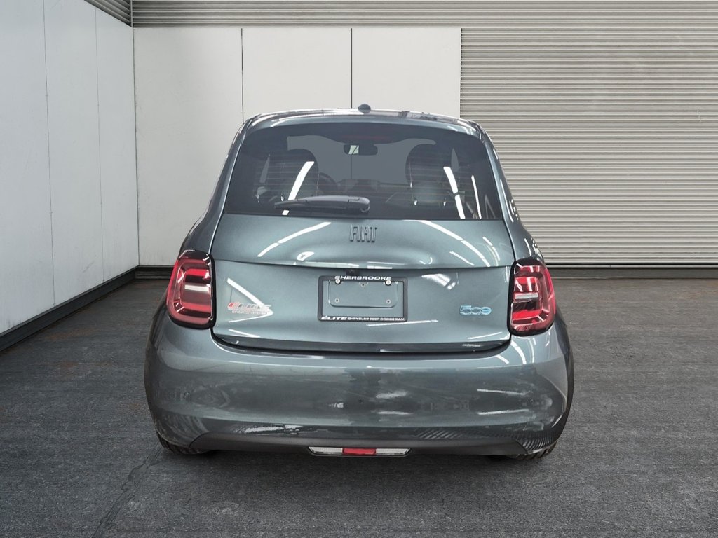 Fiat 500e GIORGIO ARMANI 2025 à Sherbrooke, Québec - 3 - w1024h768px