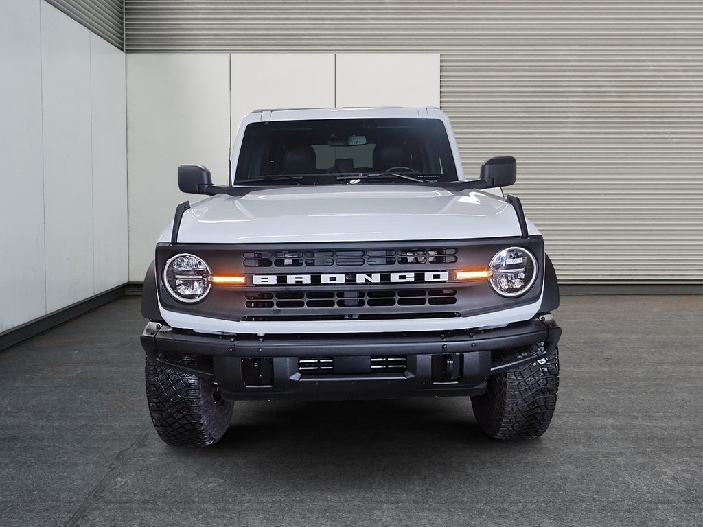 Ford Bronco BLACK DIAMOND SASQUATCH 2.7L V6 4X4 2023 à Sherbrooke, Québec - 2 - w1024h768px