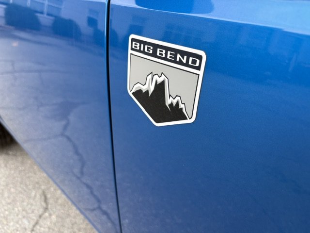 Ford Bronco BIG BEND TOIT RIGIDE 2023 à Sherbrooke, Québec - 9 - w1024h768px