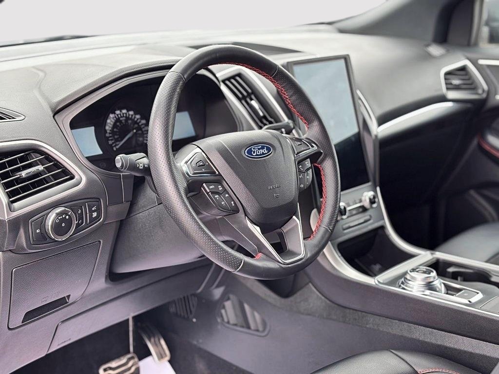 Ford Edge ST LINE AWD // TOIT PANORAMIQUE // PNEUS ÉTÉ INCL. 2024 à Sherbrooke, Québec - 8 - w1024h768px