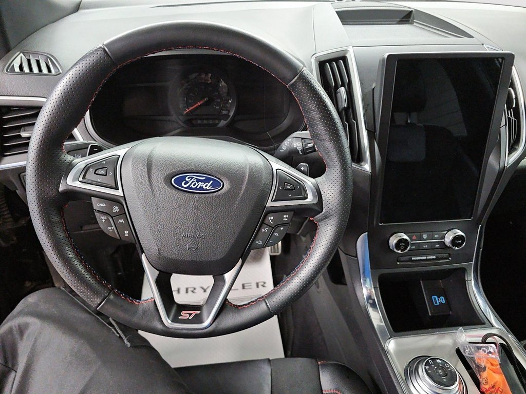 2024 Ford Edge ST AWD 2.7L V6 AWD in Sherbrooke, Quebec - 14 - w1024h768px