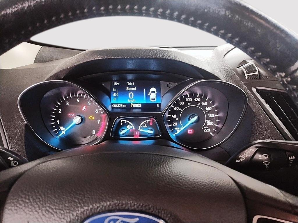 2019 Ford Escape SEL AWD // CUIR in Sherbrooke, Quebec - 14 - w1024h768px