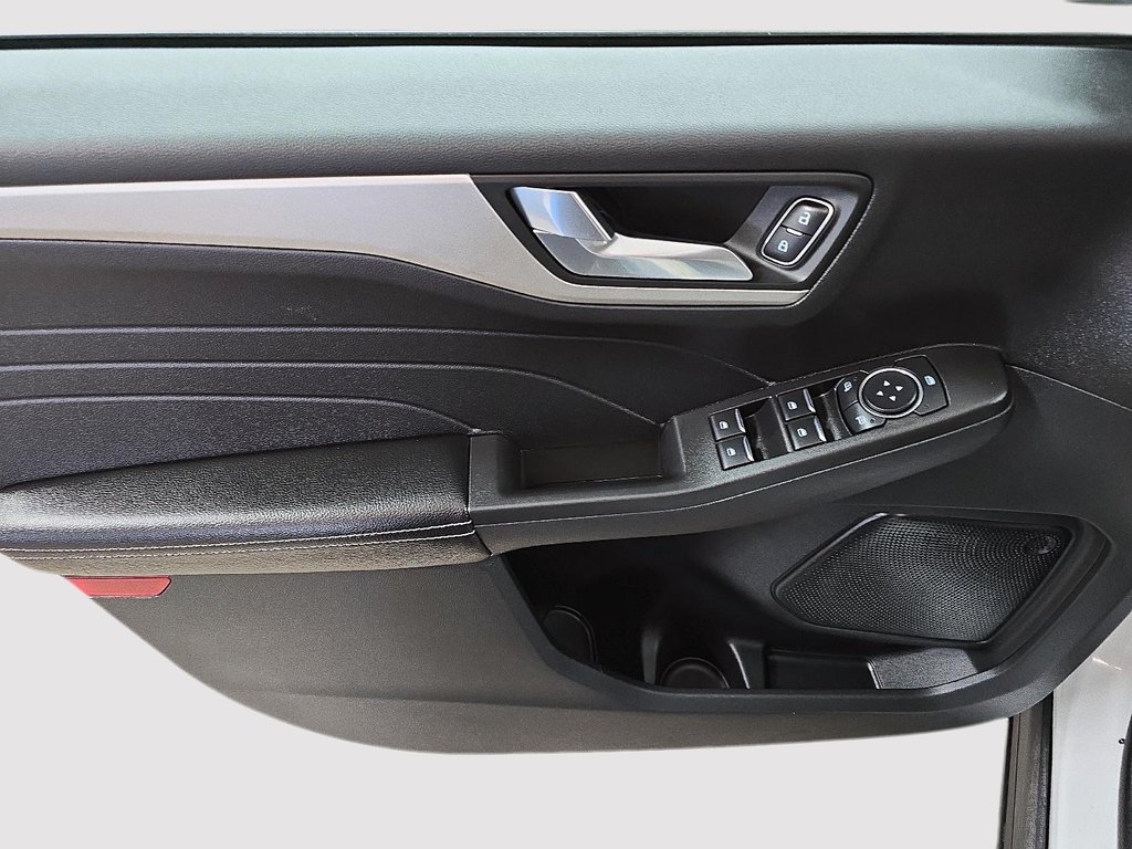 2021 Ford Escape SE Hybrid AWD NAVIGATION in Sherbrooke, Quebec - 11 - w1024h768px