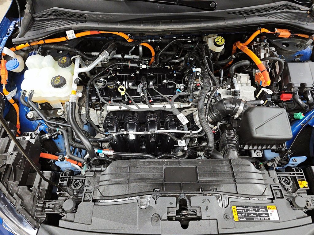 Ford Escape PHEV // ESCAPE // FORD 2023-7