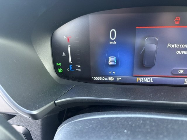 2024 Ford Escape PHEV  ENSEMBLE NOIR NAVIGATION in Sherbrooke, Quebec - 12 - w1024h768px