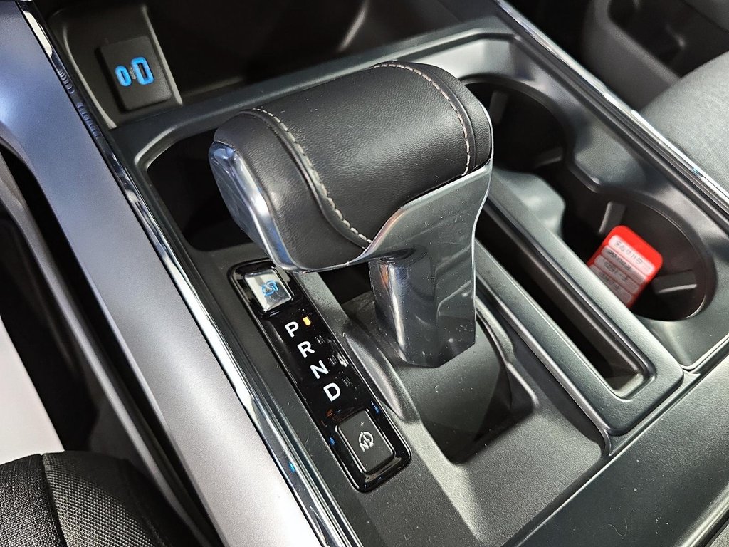 2024 Ford F-150 Lightning XLT SuperCrew 4x4 Navigation in Sherbrooke, Quebec - 15 - w1024h768px