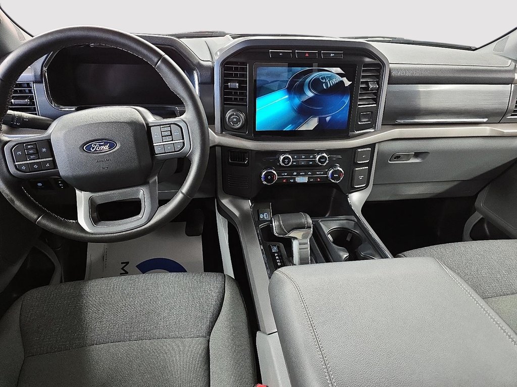 2024 Ford F-150 Lightning XLT SuperCrew 4x4 Navigation in Sherbrooke, Quebec - 10 - w1024h768px