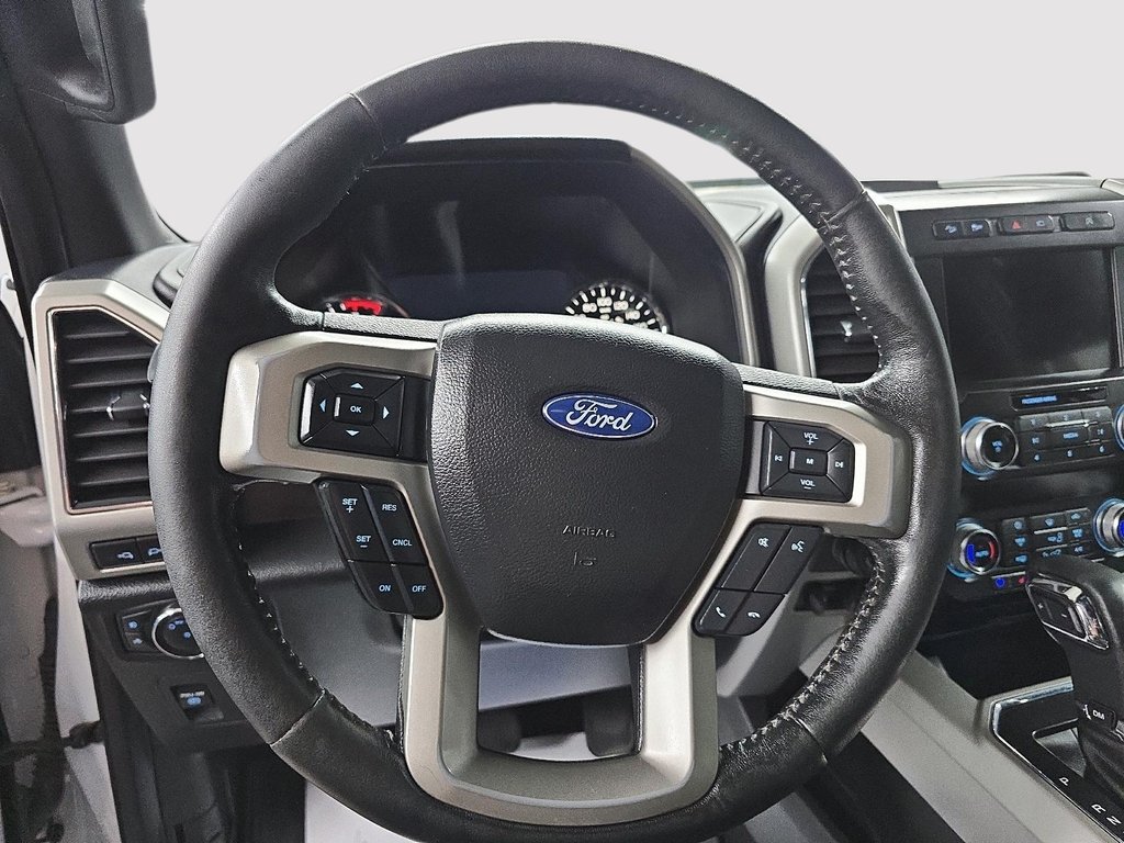 Ford F-150 LARIAT // DIESEL // TOIT PANO // NAVIGATIONRAMIQUE 2019 à Sherbrooke, Québec - 12 - w1024h768px