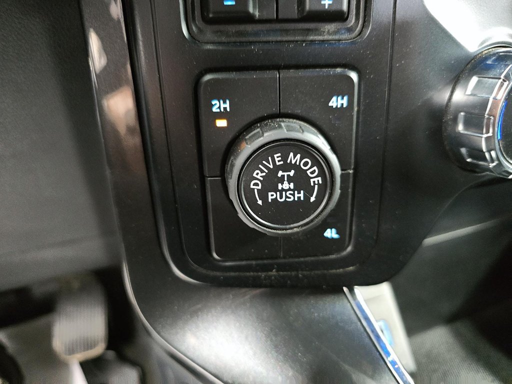 Ford F-150 SUPERCREW 3.5L V6 ECOBOOST SPORT 4X4 2022 à Sherbrooke, Québec - 16 - w1024h768px
