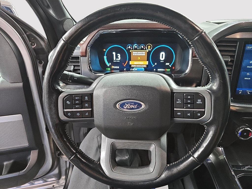 2022 Ford F-150 LARIAT // 3.5 HYBRID // FX4 in Sherbrooke, Quebec - 12 - w1024h768px