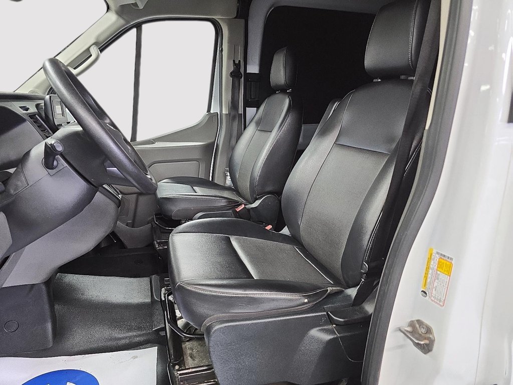 Ford Transit Cargo Van T250 EL AWD TOIT SURELEVE PNBV DE 9 070 LBS 2022 à Sherbrooke, Québec - 9 - w1024h768px