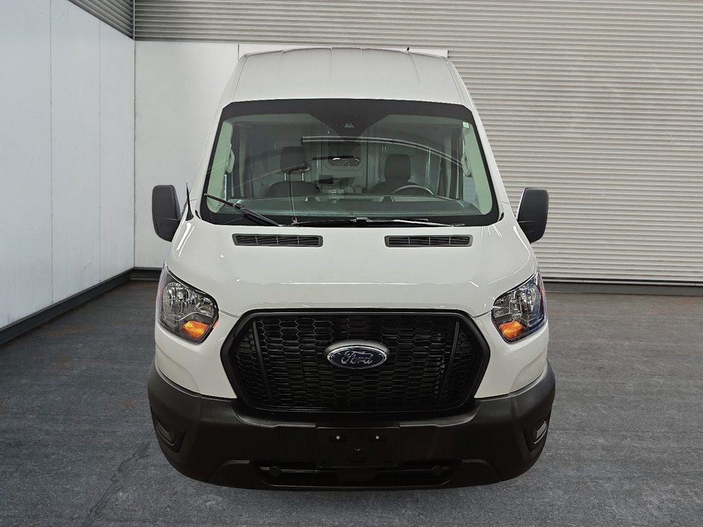Ford Transit Cargo Van T-250 EL AWD TOIT SURÉLEVÉ 148 PO 2023 à Sherbrooke, Québec - 2 - w1024h768px