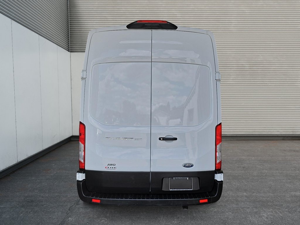 Ford Transit Cargo Van T-250 EL AWD TOIT SURÉLEVÉ 148 PO 2023 à Sherbrooke, Québec - 3 - w1024h768px