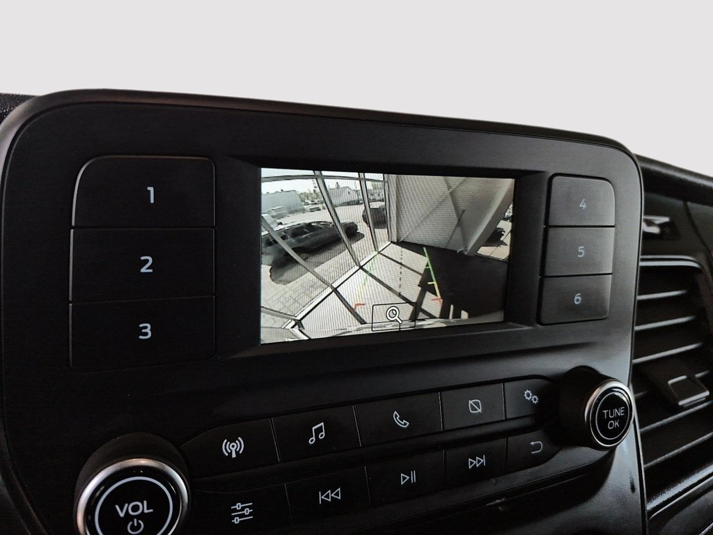 2023 Ford Transit Cargo Van T-250 // CARGO VAN // 148'' in Sherbrooke, Quebec - 17 - w1024h768px
