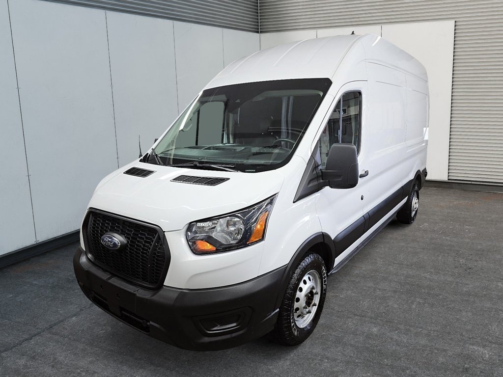 2024 Ford Transit Cargo Van in Sherbrooke, Quebec - 1 - w1024h768px