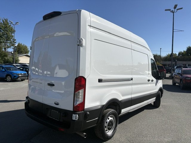 2025 Ford Transit Cargo Van 250 HIGH-ROOF in Sherbrooke, Quebec - 5 - w1024h768px